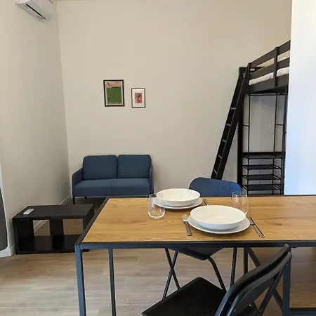 Imbonati 11 * Milán